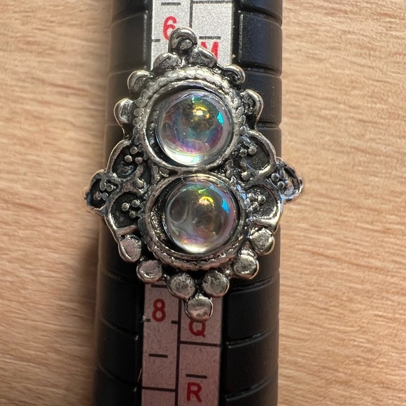 Boho Bali Ring Iridescent Silver Tone Size 7.25 - Picture 3 of 5